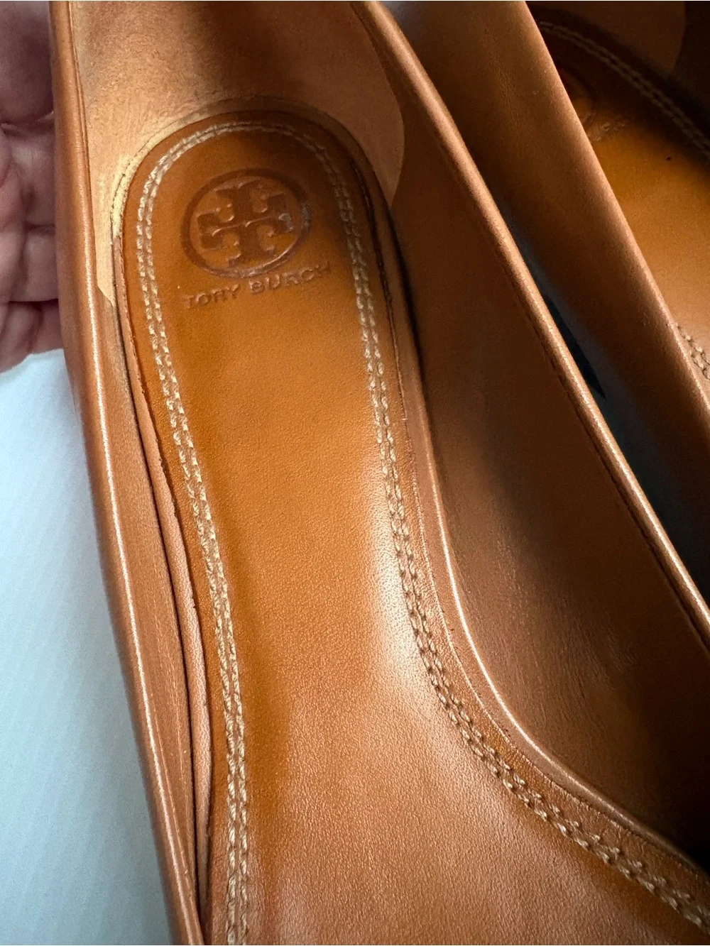 Tory Burch Mini Miller Wedge Pumps cognac color Size 9.5 M /EUC